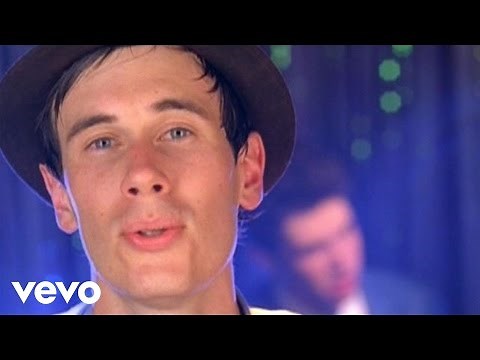 Hellogoodbye - Here (In Your Arms)