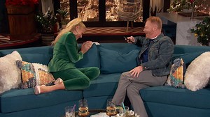 Jesse Tyler Ferguson Ignored By Chrissy Teigen on "Busy Tonight"