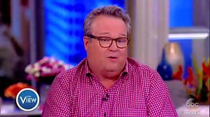 Eric Stonestreet reveals who he texts late at night about brisket