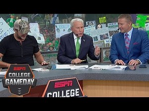 Lee Corso picks Week 1: Michigan vs. Notre Dame featuring Luke Bryan | College GameDay | ESPN