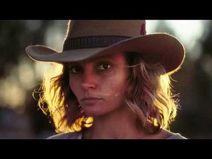 A Look Inside Tracks - Robyn Davidson