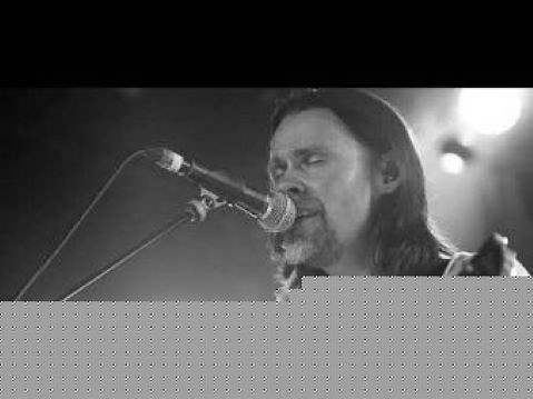 Myles Kennedy: "Love Can Only Heal " - Live in Manchester (OFFICIAL VIDEO)