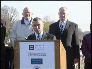 Eric Alva speaks at 12,000 Flags event