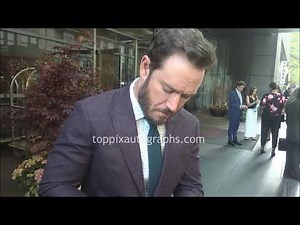 Mark Paul Gosselaar signs autographs for TopPix