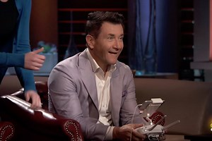 Robert Herjavec gets hands-on drone training on 'Shark Tank'