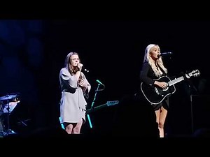 Lennon and Maisy Stella- "Lean On" + "In Love"- Nashville Final Season Celebration-Grand Old Opry