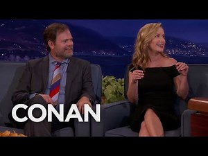 Rainn Wilson & Angela Kinsey’s Mini "Office" Reunion - CONAN on TBS