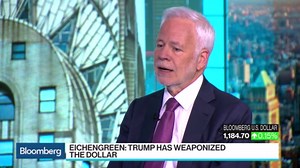 Trump's 'Weaponized' Dollar May Push World to Euro, Eichengreen Says