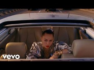 Mark Ronson, Miley Cyrus - Nothing Breaks Like a Heart (Official Video) ft. Miley Cyrus