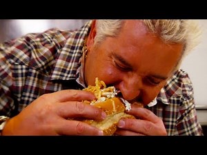 How to Make One Righteous Chili Dog | Food Network