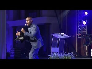 DeVon Franklin Preaches Global United Fellowship Gathering 2018