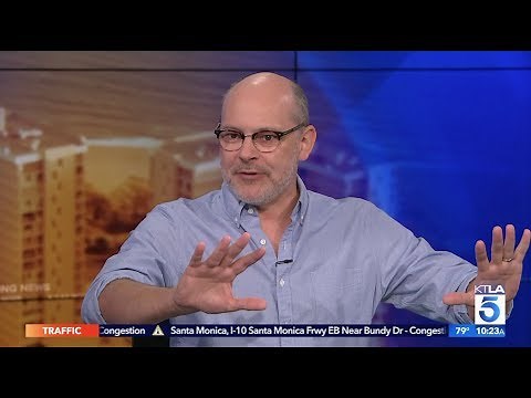 Rob Corddry Talks “Ballers” & How he Overcame Social Anxiety