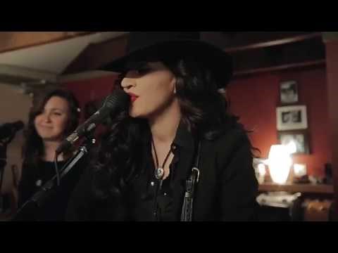 Lindi Ortega - The Comeback Kid [Live]