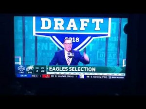 David Akers announces draft pick in Dallas