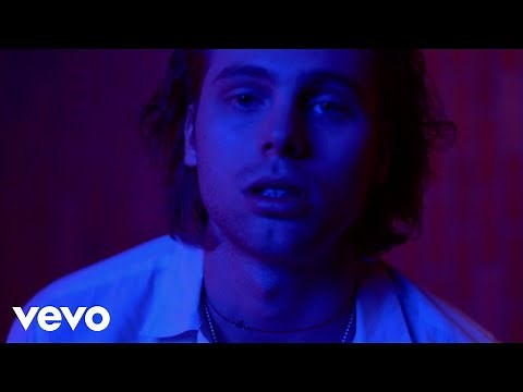 5 Seconds Of Summer - Want You Back (Official Video)