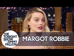 Margot Robbie Shows Off Her "Hot" Queen Elizabeth Look in Mary Queen of Scots