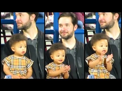 ALEXIS OLYMPIA CLAPPING FOR MOMMY SERENA WILLIAMS & AUNT VENUS AT THE HOPMAN CUP