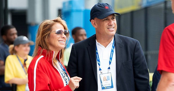Real Housewives of New York City’s Jill Zarin Makes Things Instagram Official With Boyfriend Gary Brody