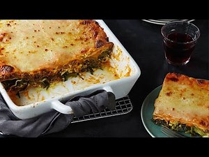 How to Make Giada's Classic Italian Lasagna | Food Network