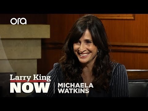 Michaela Watkins explains why ‘Casual’ checks all the boxes