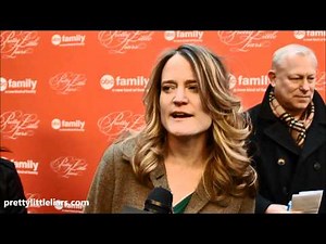 Sara Shepard Talks Pretty Little Liars & The Heiresses