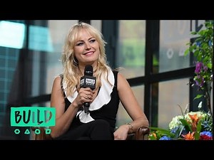 Malin Akerman Stops By To Chat About "Billions" & "Rampage"