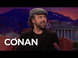 Jason Sudeikis Has No Sense Of Smell - CONAN on TBS