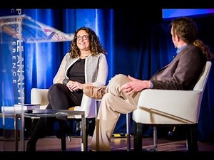 Future Perspective: Amy Webb with Jeff Klein | 2018 Wharton People Analytics Conference