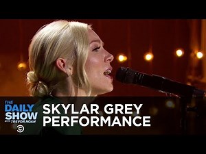 Skylar Grey - “Love The Way You Lie,” “Coming Home,” “Clarity” & “Glorious” | The Daily Show