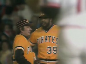 1979 WS Gm6: Parker smacks go ahead RBI single in 7th