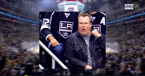 Eric Stonestreet explains his history of being an LA Kings fan