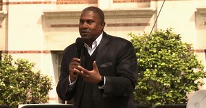 Tavis Smiley | 2016 L.A. Times Festival of Books