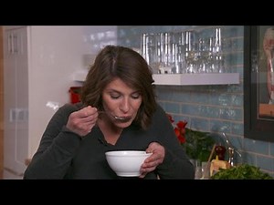 Vivian Howard and the "healing" benefits of broth