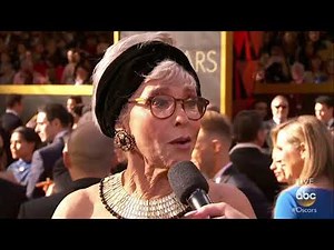 Rita Moreno recycles her Oscars dress from 1962