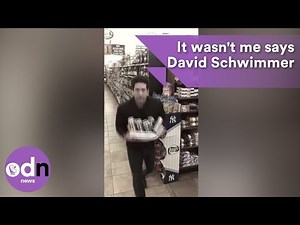 It wasn't me... says David Schwimmer