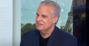 Eric Ripert reflects on friendship with late Anthony Bourdain
