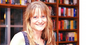 Sara Shepard | Book Expo America 2016