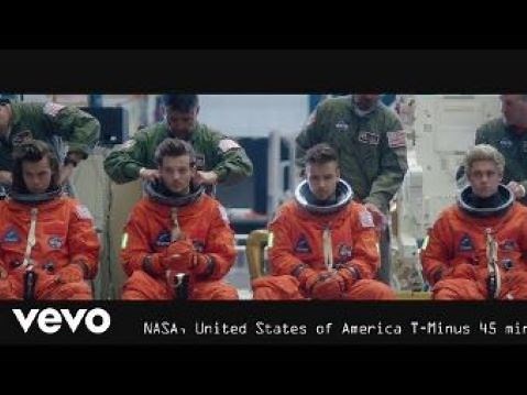 One Direction - Drag Me Down (Official Video)