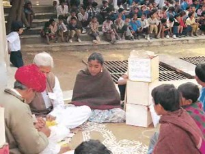 Bunker Roy discusses the founding and mission of Barefoot College