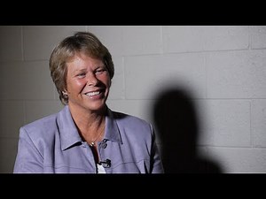 Ann Meyers Drysdale on Coach Cori Close