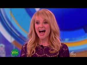 Melissa Rauch Welcomes Baby Girl!