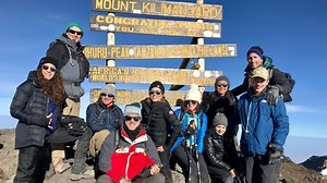 ABC News' Amy Robach climbs Mt. Kilimanjaro to celebrate surviving cancer