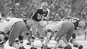 'The Timeline': Bart Starr drives the Packers to third-straight NFL Championship