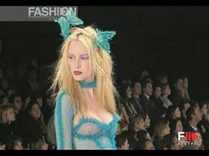 BETSEY JOHNSON Spring Summer 1997 New York - Fashion Channel