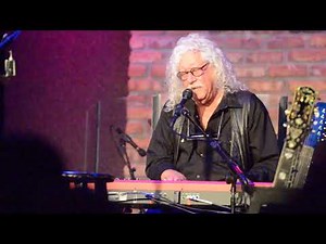 Arlo Guthrie City Of New Orleans Oct 2 2017 Chicago nunupics.com