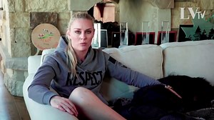 Lindsey Vonn delays retirement due to crash forcing her to skip Lake Louise