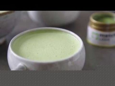 How to Make a Matcha Latte