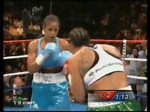 Laila Ali vs. Erin Toughill \/ Лейла Али vs. Эрин Тафилл