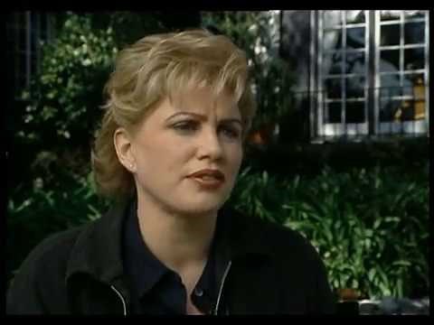 Clockstoppers - Julia Sweeney Interview