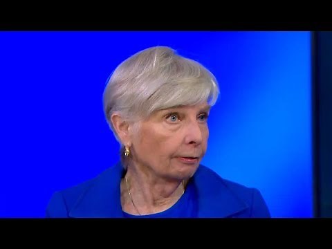 Political analyst Eleanor Clift on issues in upcoming midterm elections